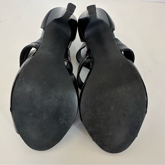 Women’s Preview International Zipper Patent Leather Strappy Heel Size 7 - Picture 3 of 6